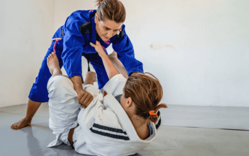 BJJ Gi Frauen Test: Die 10 besten (Bestenliste)